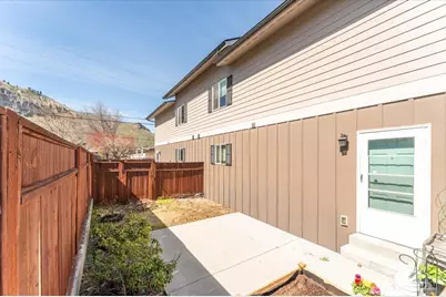 1327 S Miller Street, Wenatchee, WA 98801 - Photo 34