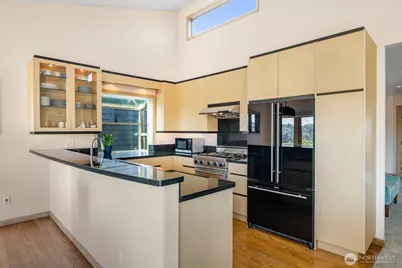 4014 32nd Avenue SW, Seattle, WA 98126 - Photo 18