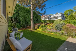 4014 32nd Ave SW, Seattle, WA 98126 - Photo 4