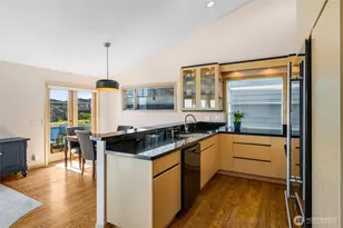 4014 32nd Ave SW, Seattle, WA 98126 - Photo 16