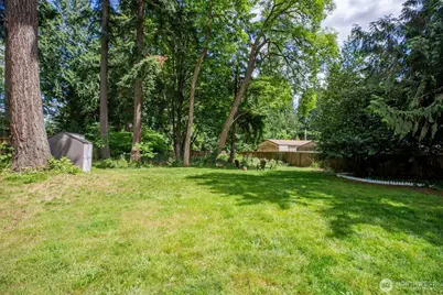 18816 89 Avenue NE, Bothell, WA 98011 - Photo 22