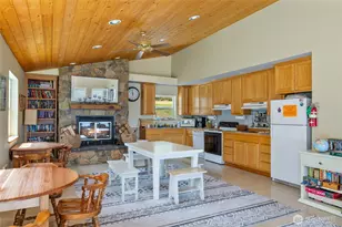 205 Makah St, Center Island, WA 98221 - Photo 34