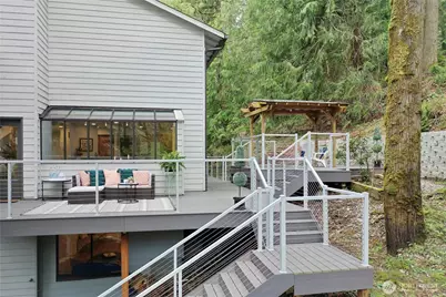 25028 SE Mirrormont Blvd, Issaquah, WA 98027 - Photo 30