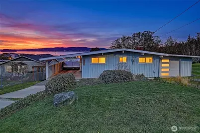 804 Sandstone Lane, Camano Island, WA 98282 - Photo 28