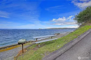 804 Sandstone Ln, Camano Island, WA 98282 - Photo 30