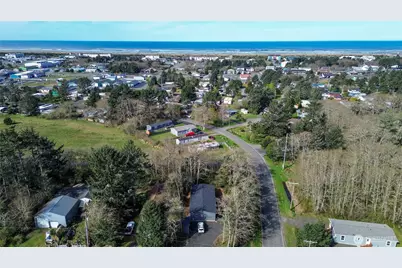 799 Edgewood Avenue NE, Ocean Shores, WA 98569 - Photo 28
