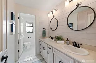 2368 Soundview Dr, Langley, WA 98260 - Photo 18