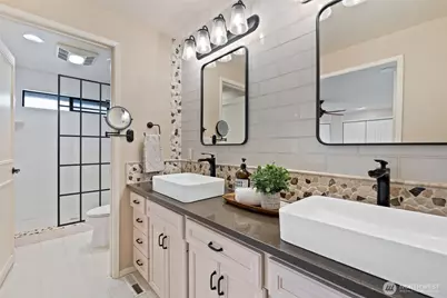 2368 Soundview Drive, Langley, WA 98260 - Photo 14