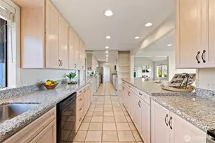 2368 Soundview Dr, Langley, WA 98260 - Photo 10