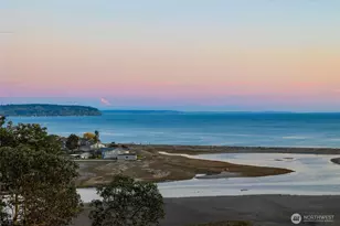 2368 Soundview Dr, Langley, WA 98260 - Photo 26