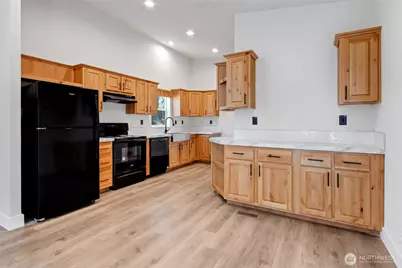 414 292nd Street E, Roy, WA 98580 - Photo 8