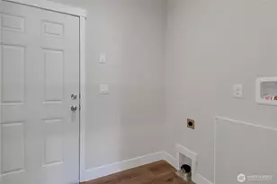 414 292nd St E, Roy, WA 98580 - Photo 20