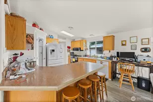 20517 10th Ave E, Spanaway, WA 98387 - Photo 4