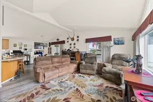 20517 10th Ave E, Spanaway, WA 98387 - Photo 22