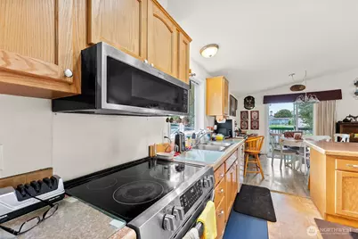 20517 10th Avenue E #42, Spanaway, WA 98387 - Photo 6