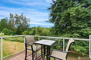 7574 129th Pl SE, Newcastle, WA 98056 - Photo 4