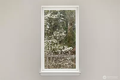 700 Front Street S #E206, Issaquah, WA 98027 - Photo 18