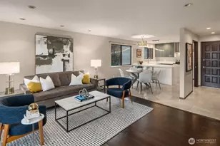 5220 21st Ave NE, Seattle, WA 98105 - Photo 2