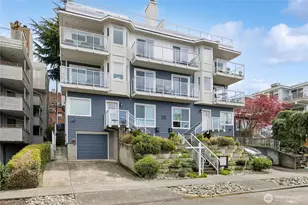 2354 E Yale Ave, Seattle, WA 98102 - Photo 2