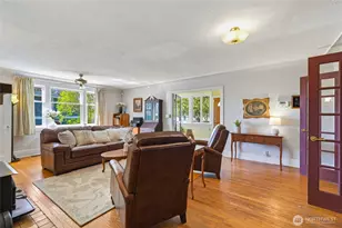 211 S 15th St, Renton, WA 98055 - Photo 8