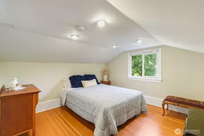 211 S 15th Street, Renton, WA 98055 - Photo 20