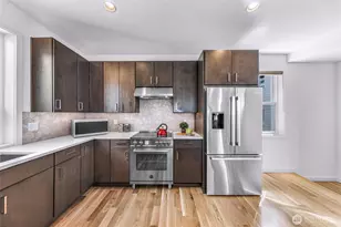 4218 Linden Ave N, Seattle, WA 98103 - Photo 14