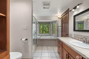 27422 SE 236th St, Maple Valley, WA 98038 - Photo 14