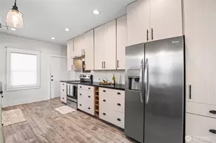 301 Columbia St, Kelso, WA 98626 - Photo 14