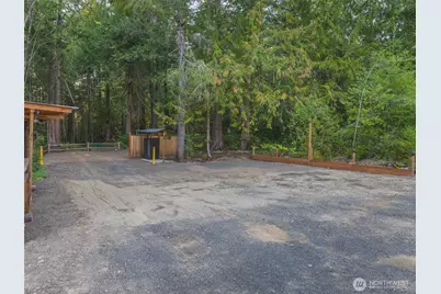 5441 E Grapeview Loop Road, Allyn, WA 98524 - Photo 2