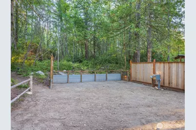 5441 E Grapeview Loop Road, Allyn, WA 98524 - Photo 10