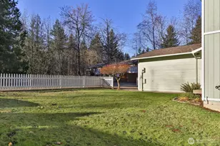 7316 194th Ave E, Bonney Lake, WA 98391 - Photo 30