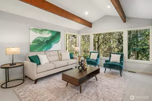 2836 241st Ave SE, Sammamish, WA 98075 - Photo 4