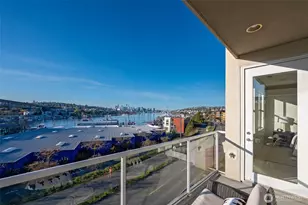 3900 2nd Ave NE, Seattle, WA 98105 - Photo 4