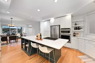 3900 2nd Ave NE, Seattle, WA 98105 - Photo 14