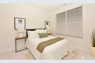 3900 2nd Avenue NE #403, Seattle, WA 98105 - Photo 26