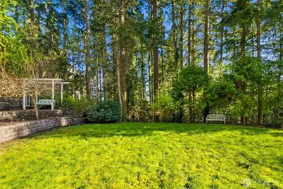 18330 47th Place NE, Lake Forest Park, WA 98155 - Photo 30