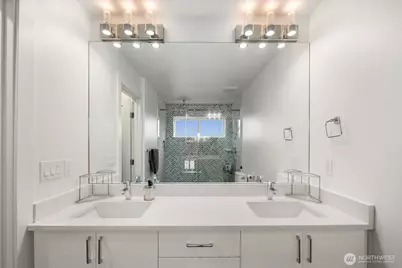 4726 S Juneau Street, Seattle, WA 98118 - Photo 32