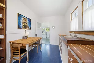 2739 Sunset Dr, Bellingham, WA 98225 - Photo 18