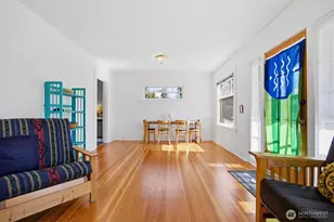 2739 Sunset Dr, Bellingham, WA 98225 - Photo 10