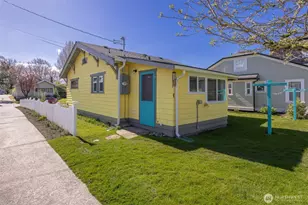 2739 Sunset Dr, Bellingham, WA 98225 - Photo 30