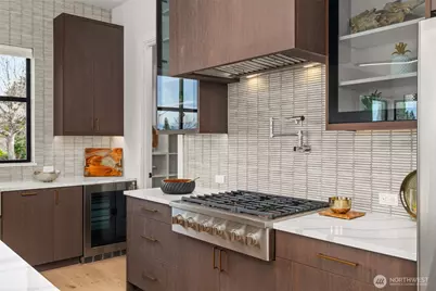 1422 Sequalish Street, Steilacoom, WA 98388 - Photo 10