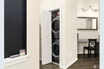 530 4th Avenue W #107, Seattle, WA 98119 - Photo 18