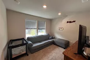 4262 Pronghorn Pl, Bremerton, WA 98310 - Photo 10