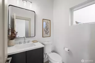 2931 39th Ave SW, Seattle, WA 98116 - Photo 12