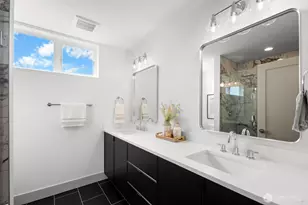 2931 39th Ave SW, Seattle, WA 98116 - Photo 16