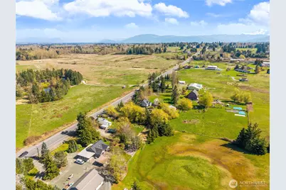 205 E Smith Road, Bellingham, WA 98226 - Photo 38