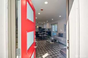 2935 39th Ave SW, Seattle, WA 98116 - Photo 22