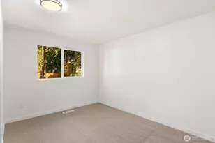 19810 32nd Ave SE, Bothell, WA 98012 - Photo 16