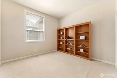 4202 Campus Green Loop NE, Lacey, WA 98516 - Photo 10