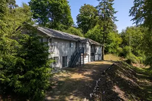 2340 Kelso Dr, Kelso, WA 98626 - Photo 2